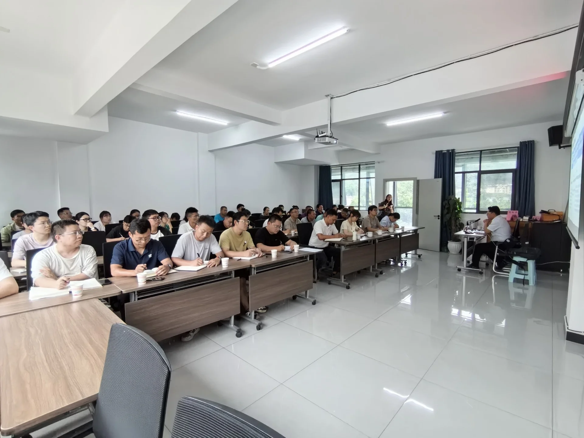 微信图片_20260701172454_472_276.webp